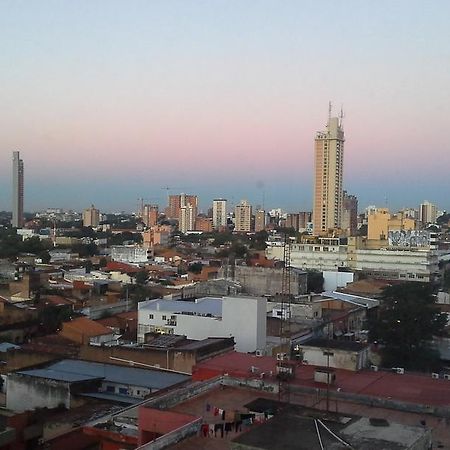Estudio En El Centro De Асунсьйон Екстер'єр фото